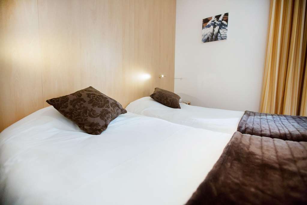 Hotel Balmoral Dinard Habitación foto